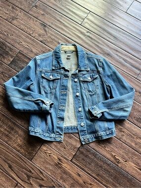 Women’s GAP Denim Jacket